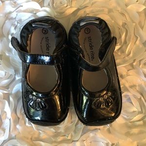 GUC Black Stride Rite Mary Jane Flats size 4